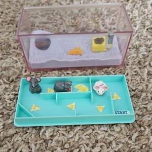 Vintage Littlest Pet Shop Mouse Maze Playset